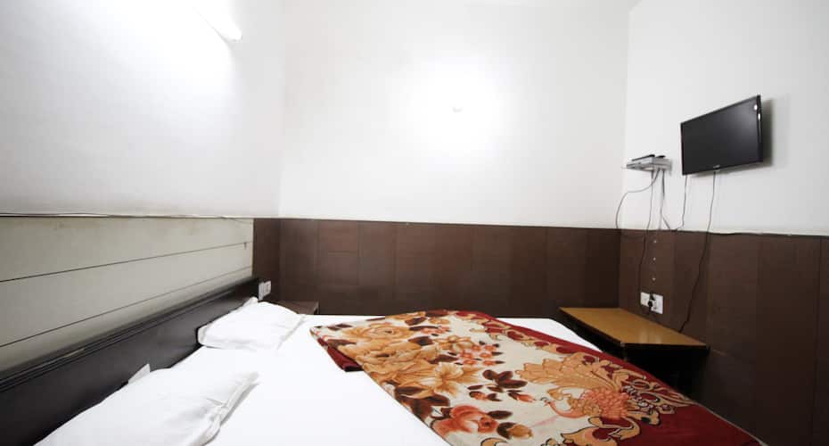 D R Residency Hotel, Agra 4